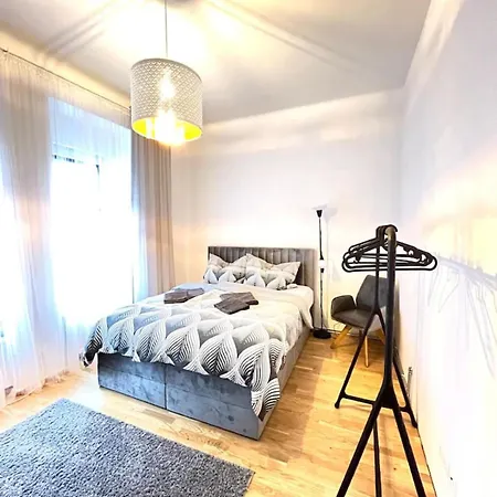 Living Eggenberg 9 Апартаменти