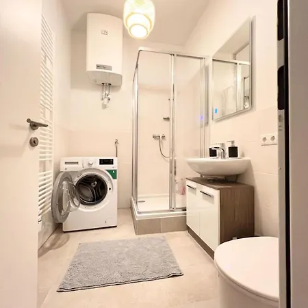 شقة Living Eggenberg 9 غراتس